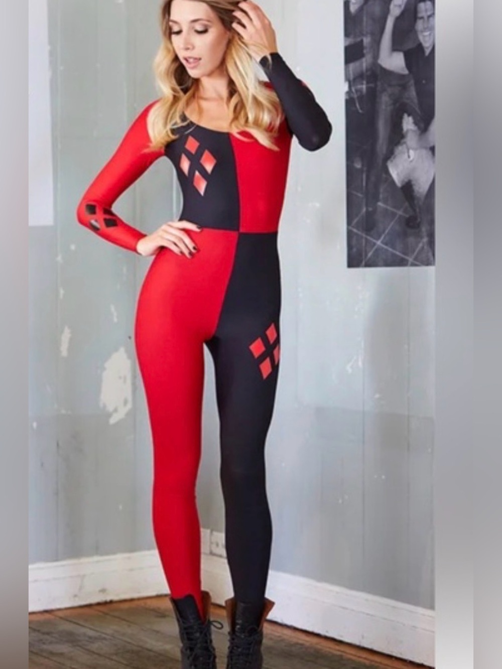 Blackmilk Batman Harley Quinn Catsuit NEW Jumpsuit Onesie Medium red black sz M